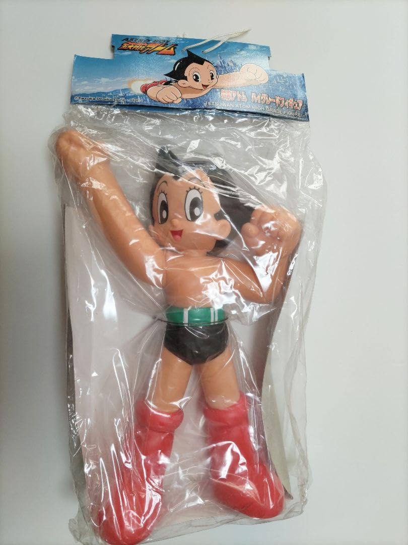 鉄腕アトム　ハイグレードフィギュア Amazon.co.jp: 鉄腕アトム ハイグレードフィギュア モノクロ